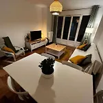 4 Personnes - Ambiance Cosy - Proche Universites